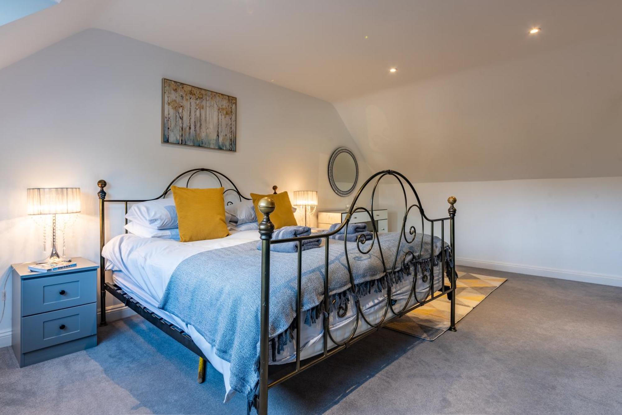 Cotswold Holiday Let With Hot Tub - The Old Garage 奇平诺顿 外观 照片
