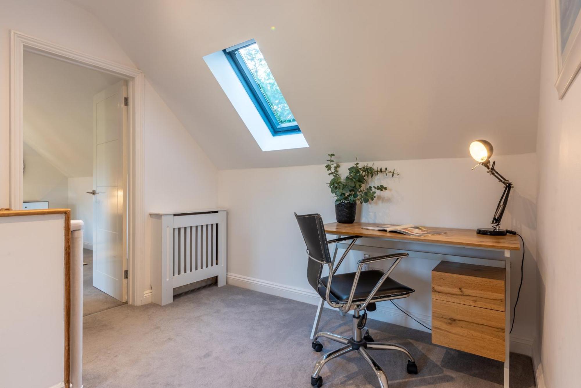 Cotswold Holiday Let With Hot Tub - The Old Garage 奇平诺顿 外观 照片